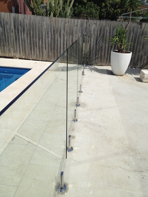 Glass Fencing main image